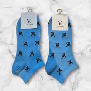 ถุงเท้าข้อสั้นลายแฟชั่น