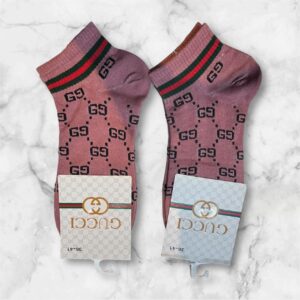 ถุงเท้าลายแฟชั่น