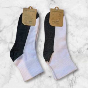 ถุงเท้านักเรียนใส่สบาย